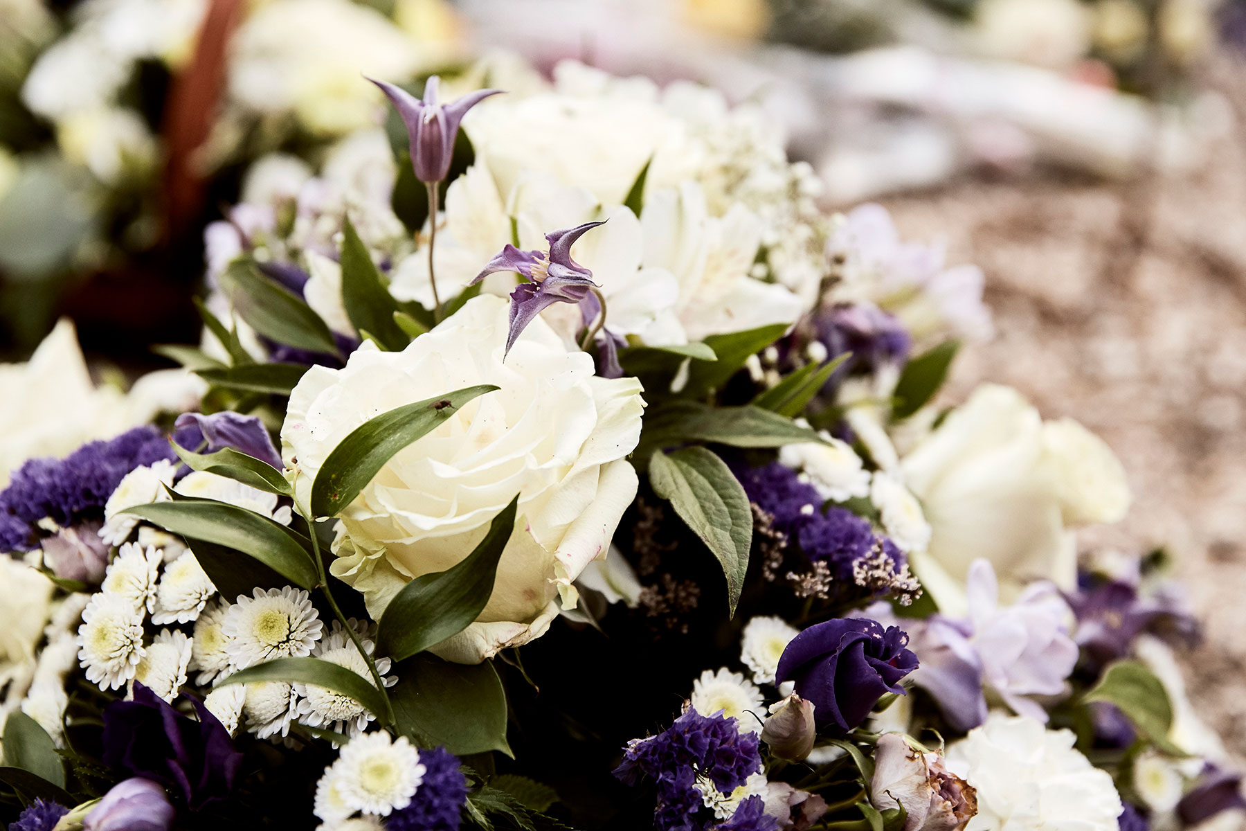 Funeral Notices, Tributes & Donations - M L Williams Funeral Directors